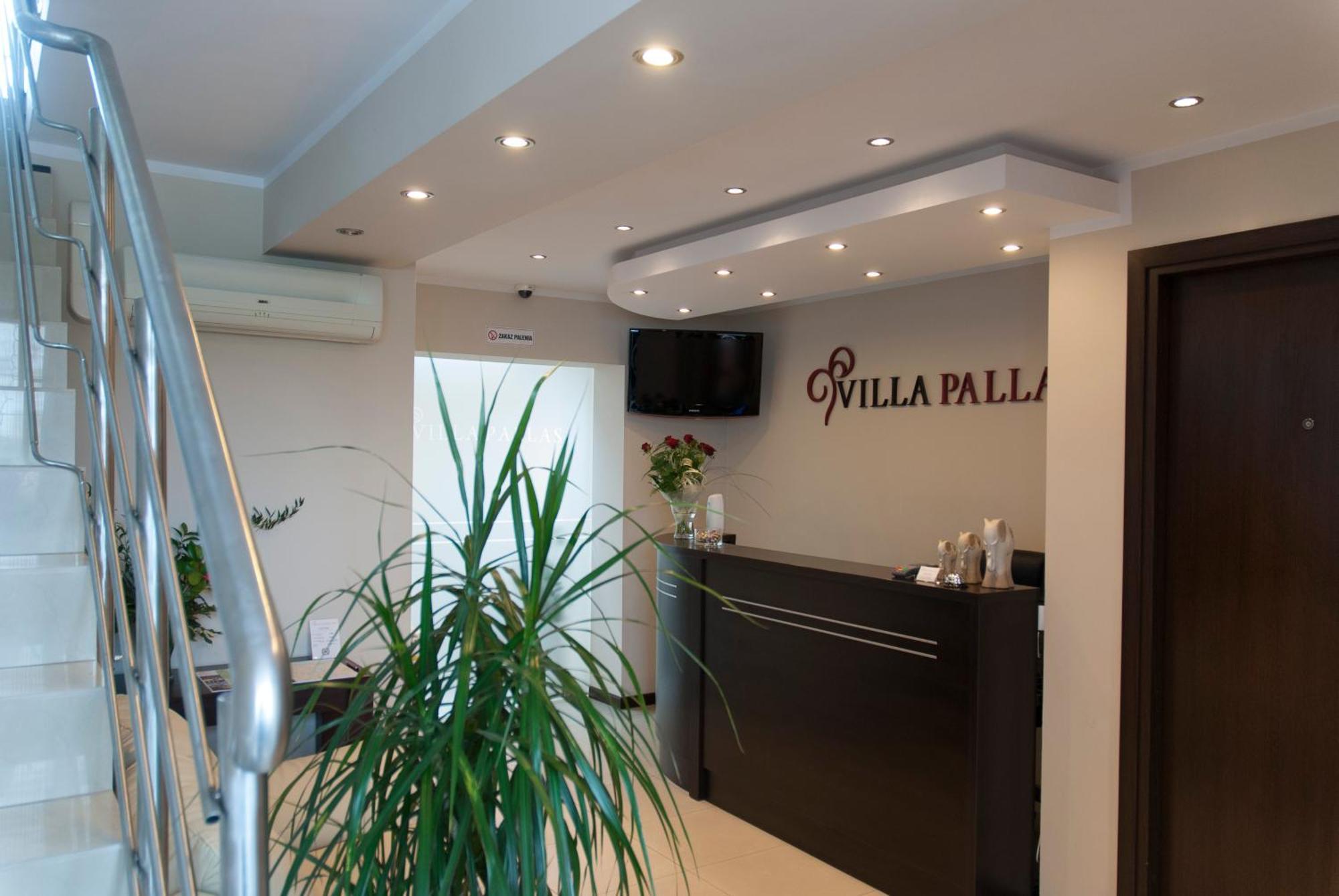 Villa Pallas กดัญสก์ ภายนอก รูปภาพ